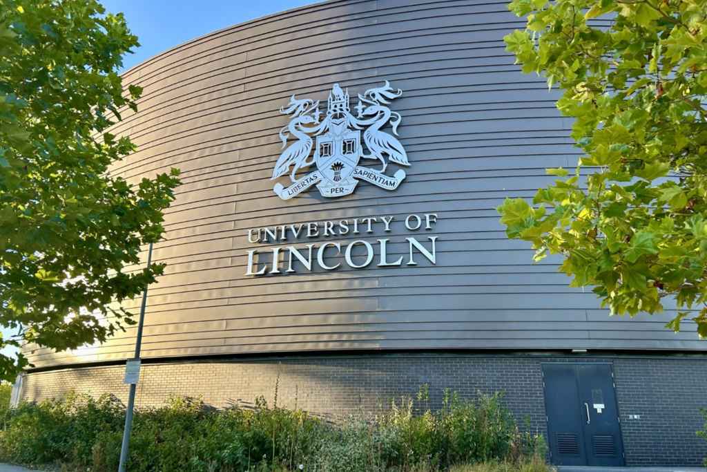 Snelling selected as preferred AV supplier by the University of Lincoln