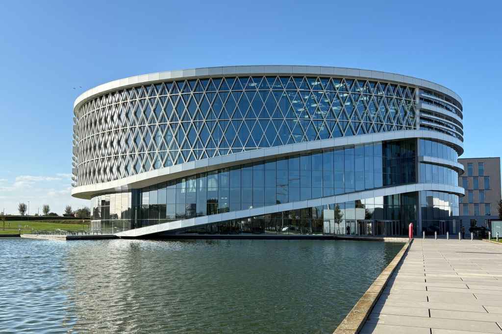Barco opens redesigned experience centre in Kortrijk