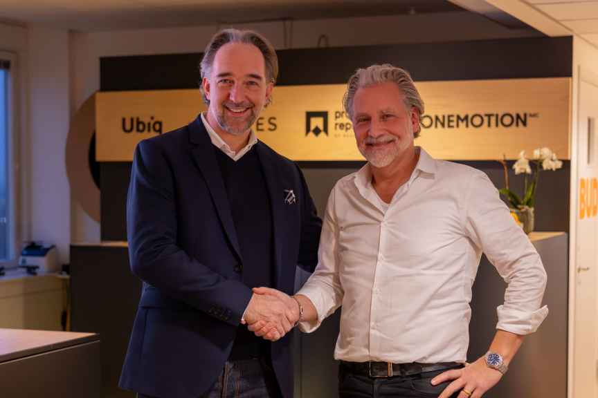 ZetaDisplay acquires digital signage integrator Ubiq