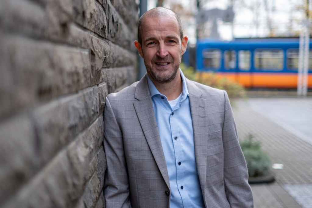 Lang Academy offers AVIXA-recognised training courses with CTS Renewal Units