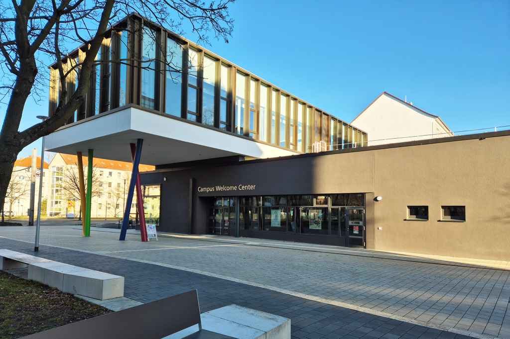 Extron products develop hybrid learning at German university