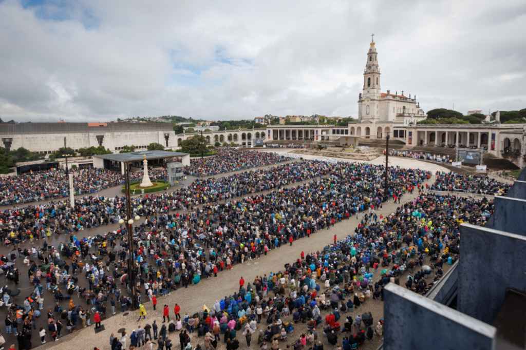 Delivering sound for 300,000 worshippers at the Shrine of Fátima