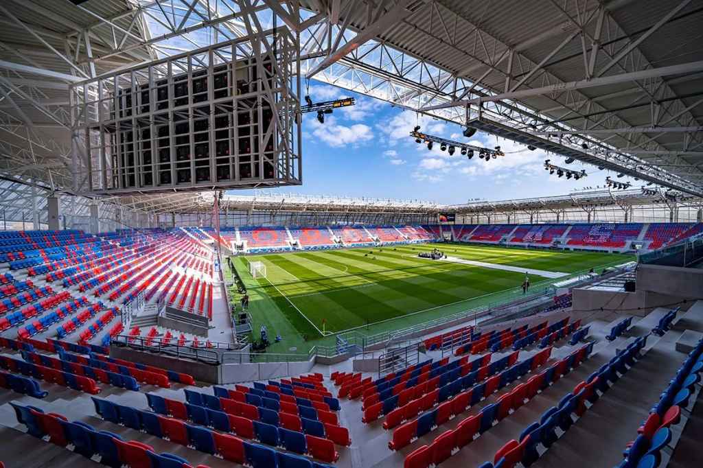 Clear-Com delivers full-venue comms at Poland’s Itaka Arena