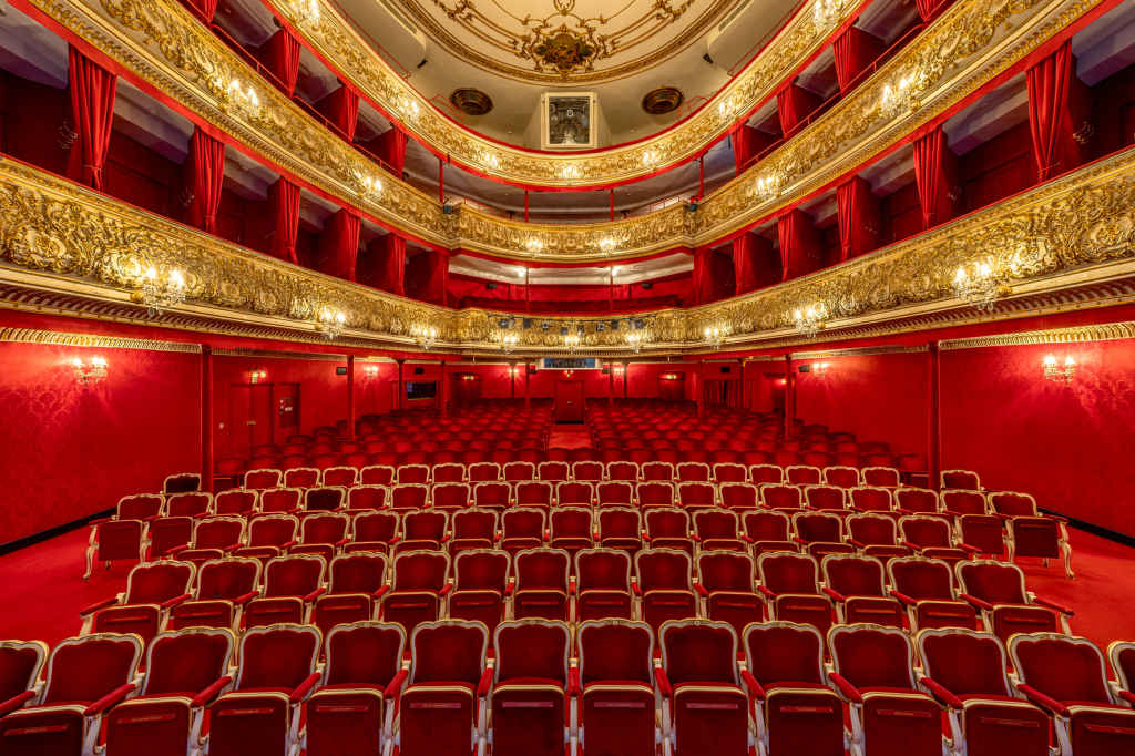 Sennheiser Spectera installed at Vienna’s Theater in der Josefstadt