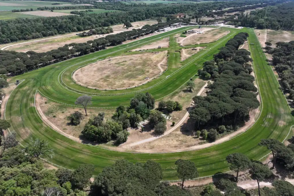 Italy’s San Rossore Racecourse modernises with JBL and Crown