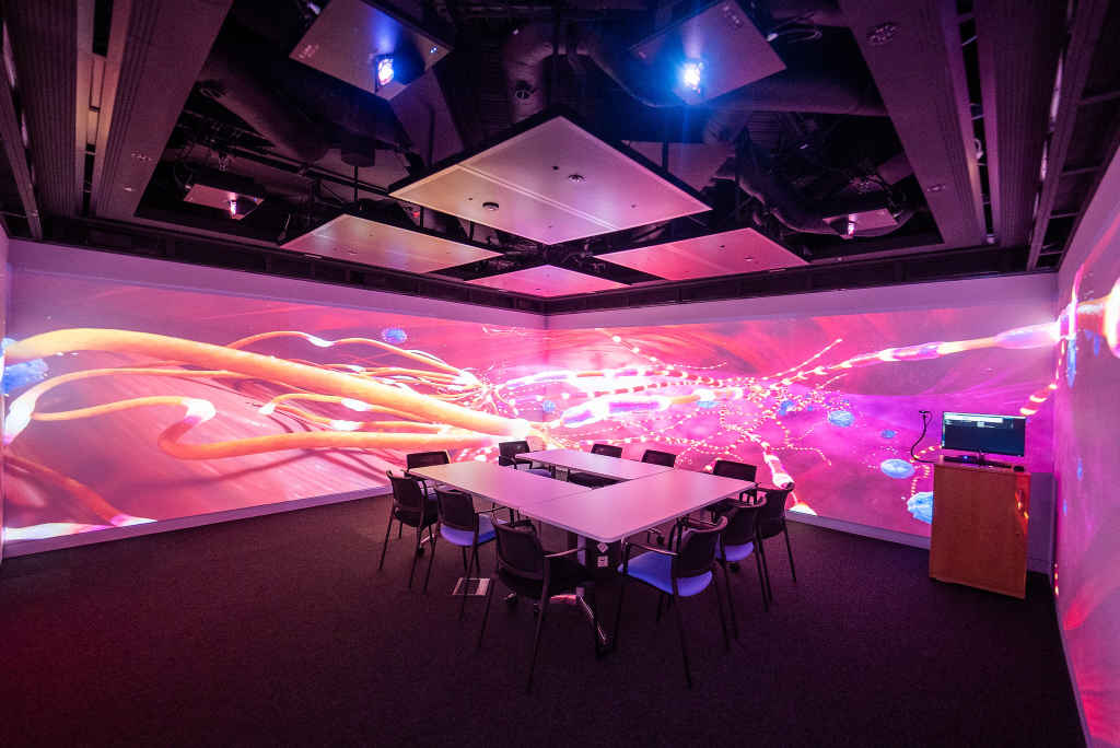 Aurora Immersive and Igloo Vision partner to provide immersive classrooms