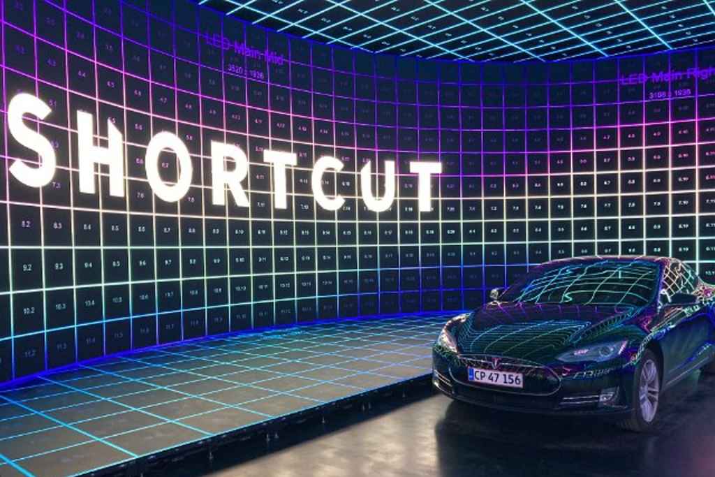 Creative Technology builds 360 LED stage with ROE displays