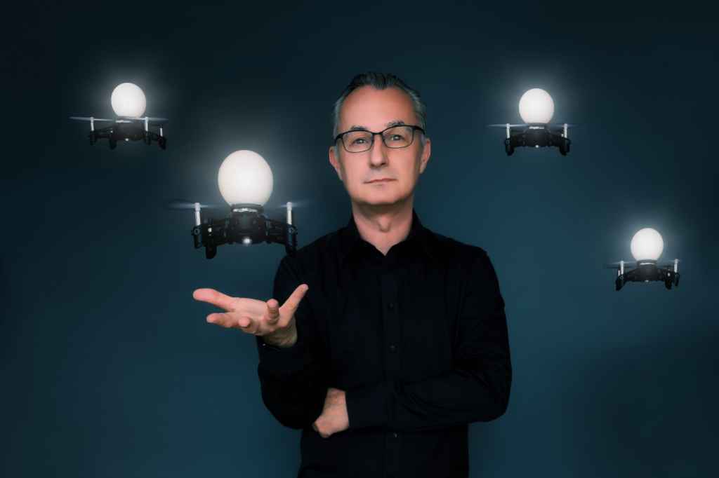 IBC2023 unveils creative technologist and XR pioneer Marco Tempest as keynote