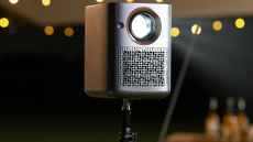 New projector features 300