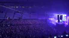 5,000 fans attend Barcelona gig after Covid screening