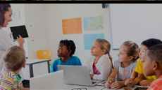 Extron celebrates 40 year anniversary