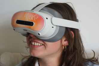 Schools trial VR to manage exam stress in pupils