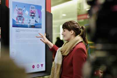 Samsung and iNUI Studio debut interactive kiosk system