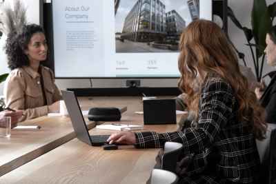 Shure and Barco announce Stem microphones ClickShare integration