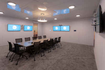 Crestron highlights Sightline room experience at InfoComm 2022