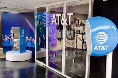 AT&T embraces Proto M hologram technology