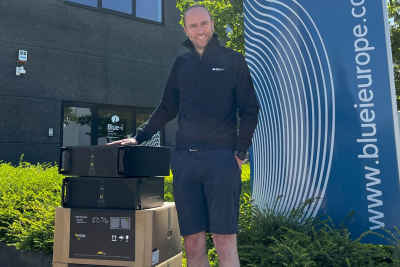 Blue-i Group invests in Pixera media servers