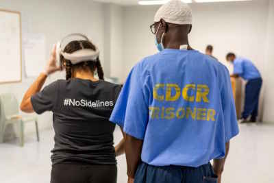 VR headset ‘hope machines’ give prisoners an escape