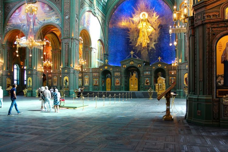 Building an icon: Church of the Russian Armed Forces