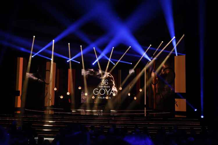 Cameo moving heads light up Academy of Film Arts awards - Vimarsana News