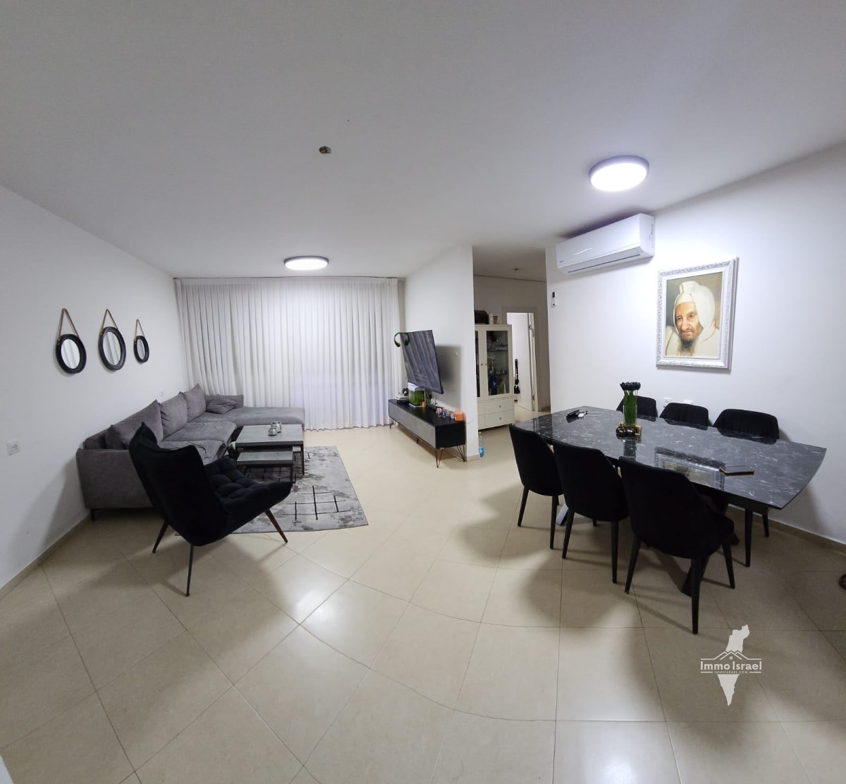 4-Room Apartment in Neve Ze'ev, Shlomo Tene Street
