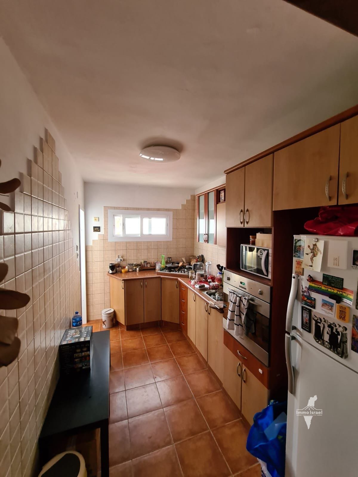 רחוב בזל - דירת 3 חדרים