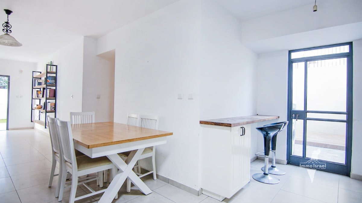 Appartement de jardin 4 pièces à vendre rue Mordechai Makleff