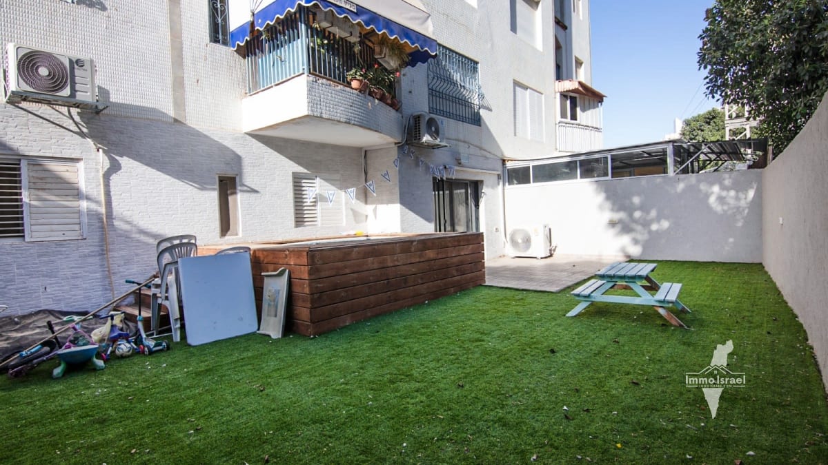 Appartement de jardin 4 pièces à vendre rue Mordechai Makleff