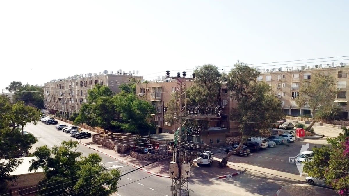 For Sale: 3-Room Apartment in Vav HaHadasha Neighborhood After Appreciation