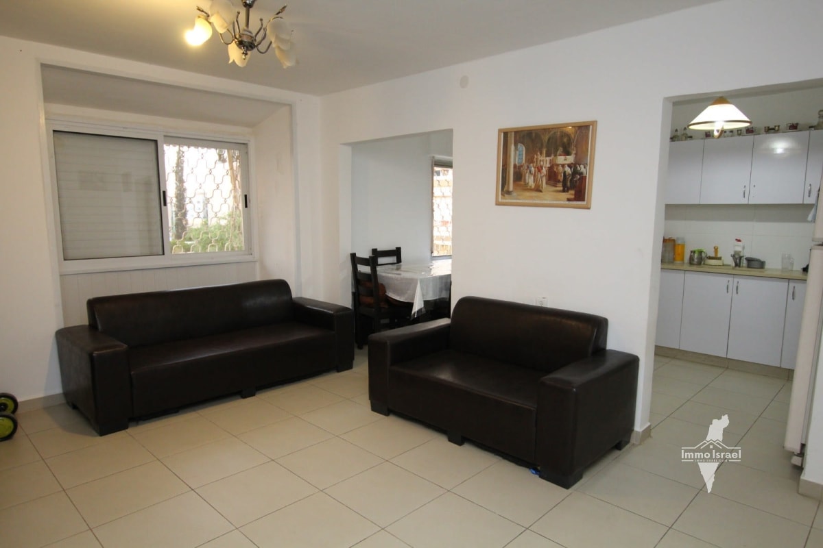 3-Bedroom Apartment for Sale in Vav HaHadasha Neighborhood, Mivtsa Kilshon
