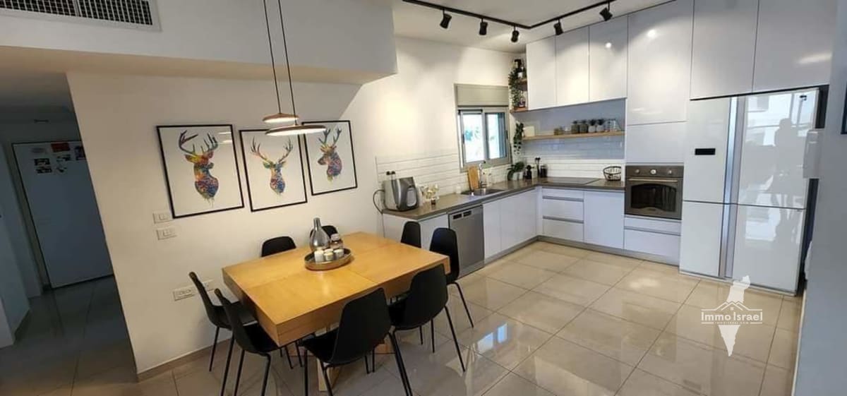 À vendre: Appartement de 4 pièces au 4, rue Orloff, Nord de Tel Aviv