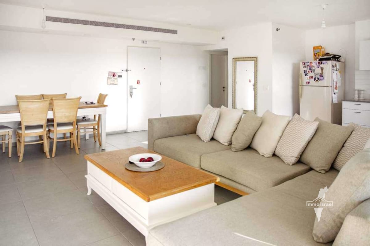 5-room apartment for sale in Yuval