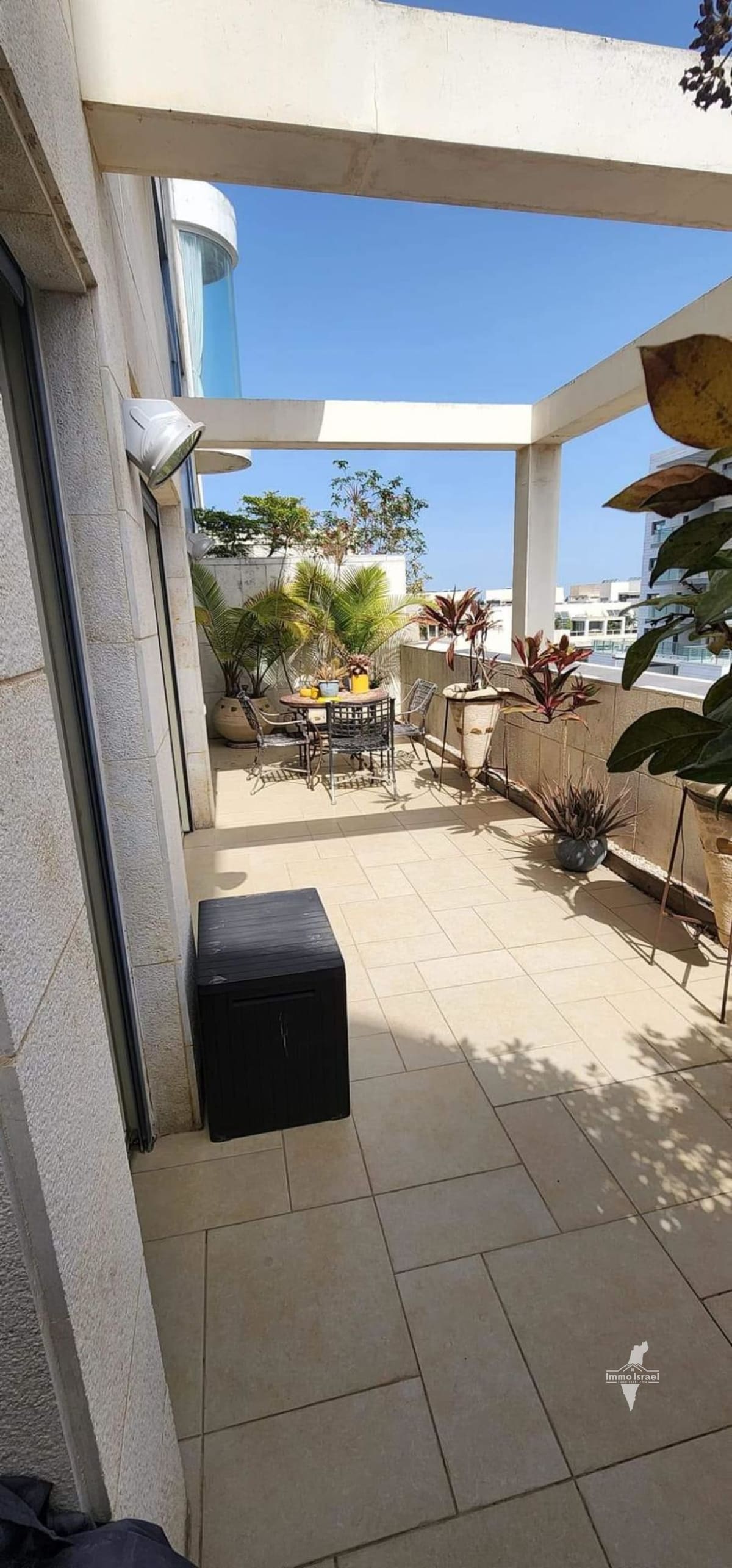 למכירה מיני-פנטהאוז 4.5 חדרים בשכונה המשתלה שבצפון ת"א