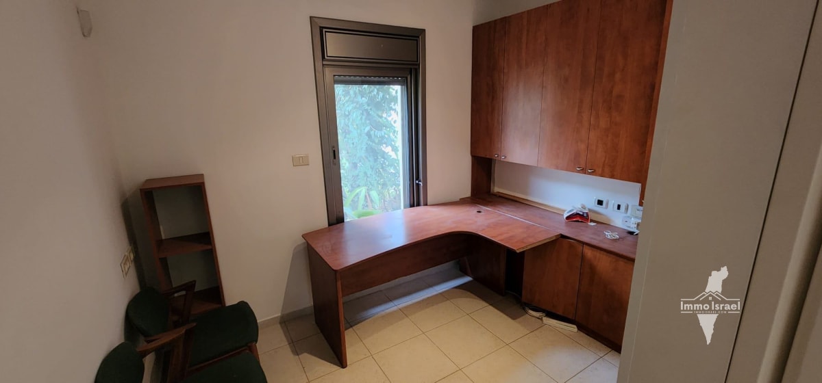 7-room house for rent on Yair Street, Ramat Gan