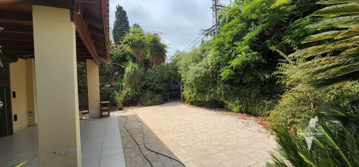 7-room house for rent on Yair Street, Ramat Gan