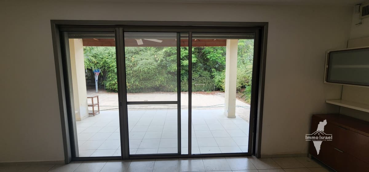 7-room house for rent on Yair Street, Ramat Gan