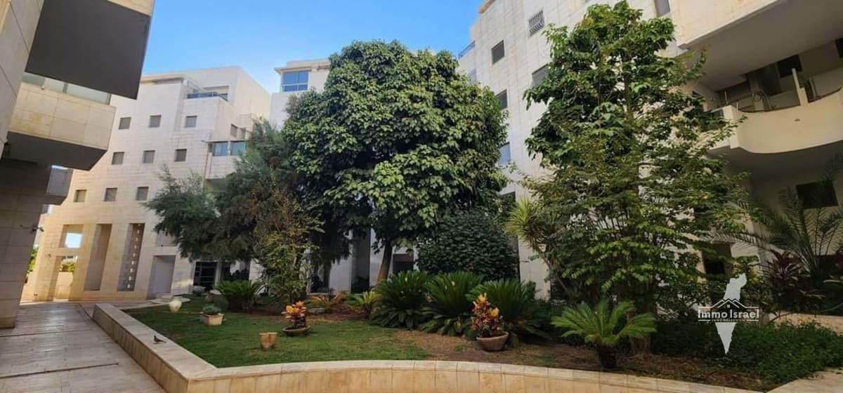 3-room apartment for rent in the Hamishtala neighborhood