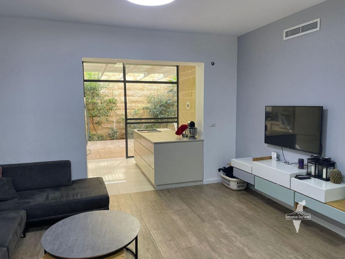 For Sale: 4-Room Garden Apartment in Arnona, Jerusalem