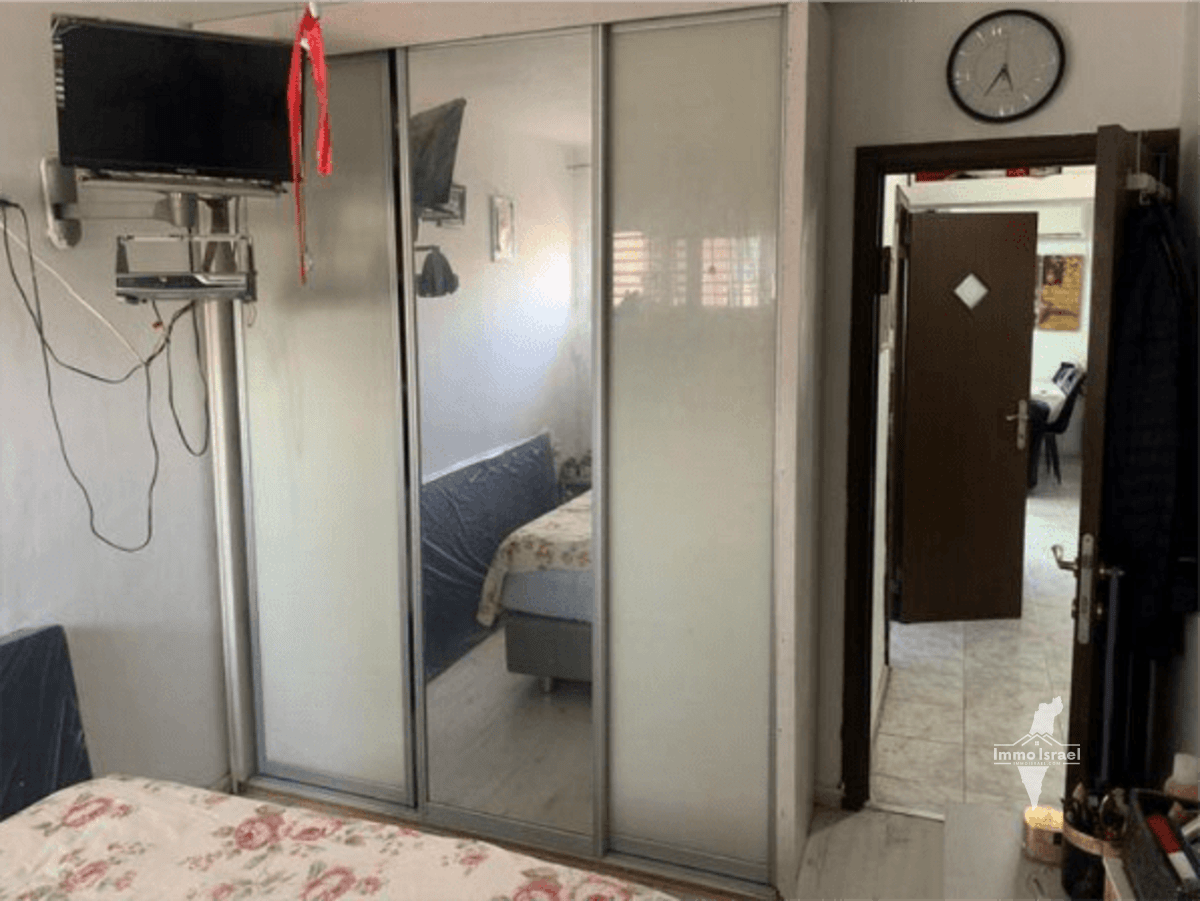 For Sale: 3-Room Apartment in Katamon, Jerusalem