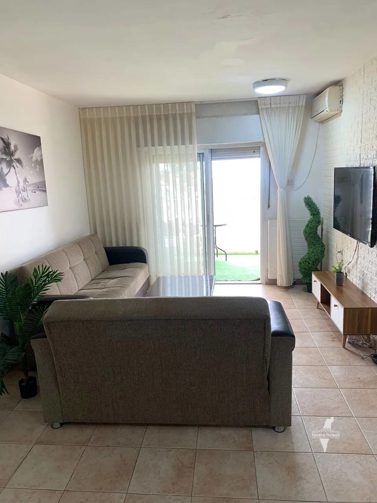For Sale: 4-Room Apartment in Gila, Jerusalem