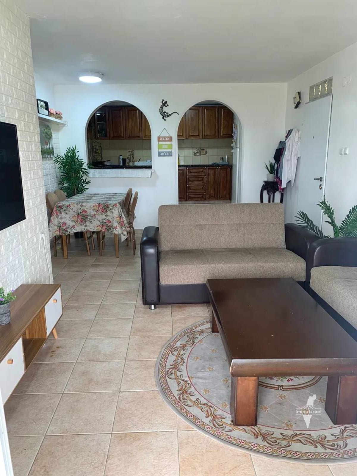 For Sale: 4-Room Apartment in Gila, Jerusalem