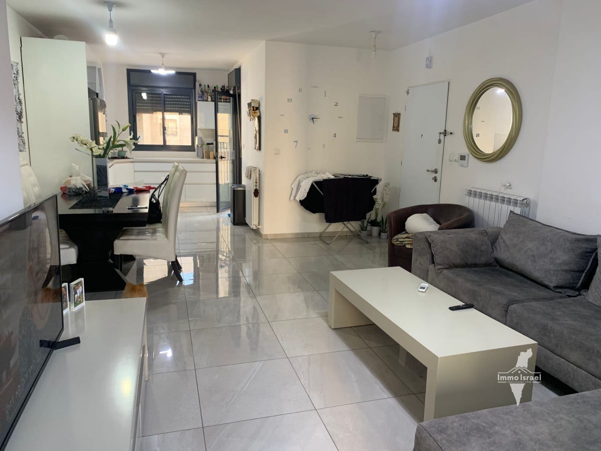 For Sale: 4-Room Apartment in Har Homa, Jerusalem