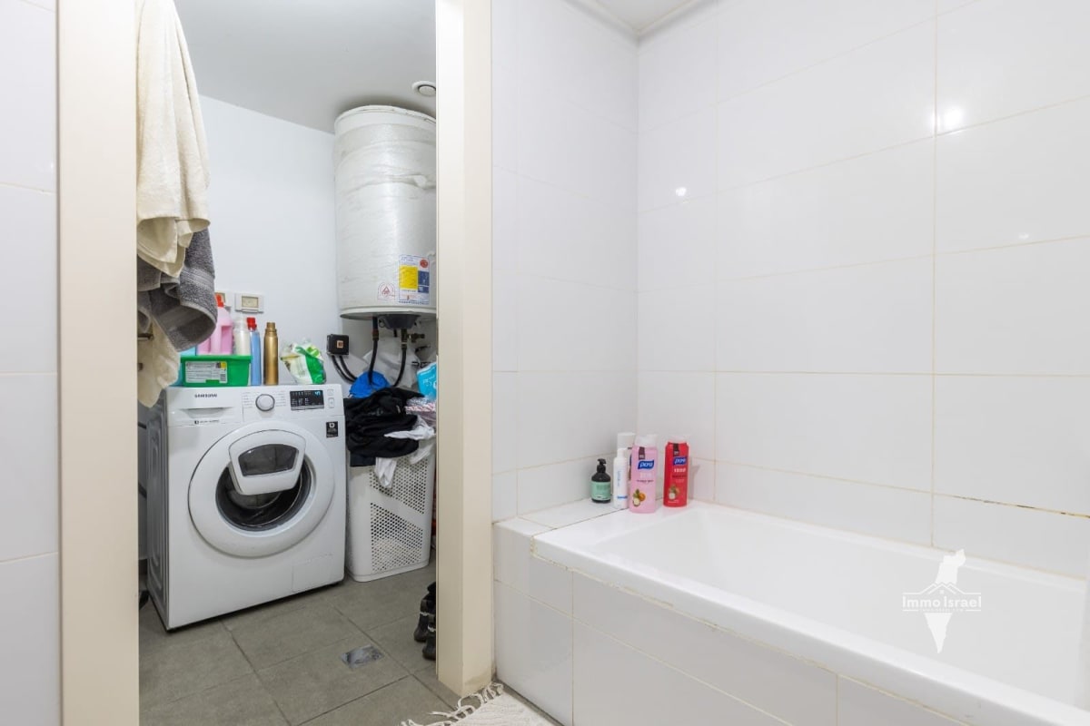 À vendre : Appartement de 2 pièces avec jardin sur la rue Sderot HaNassi Hashishi, Jérusalem