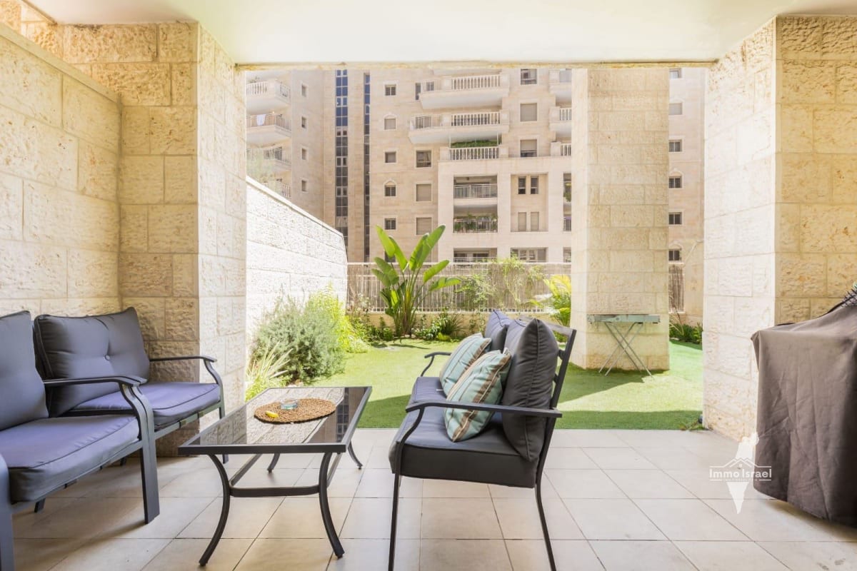 For Sale: 2-Room Garden Apartment on Sderot HaNassi Hashishi, Jerusalem