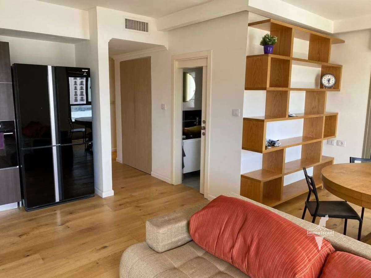 Продается: 3,5-комнатная квартира на улице Сдерот ХаНасси Хашиши, Иерусалим