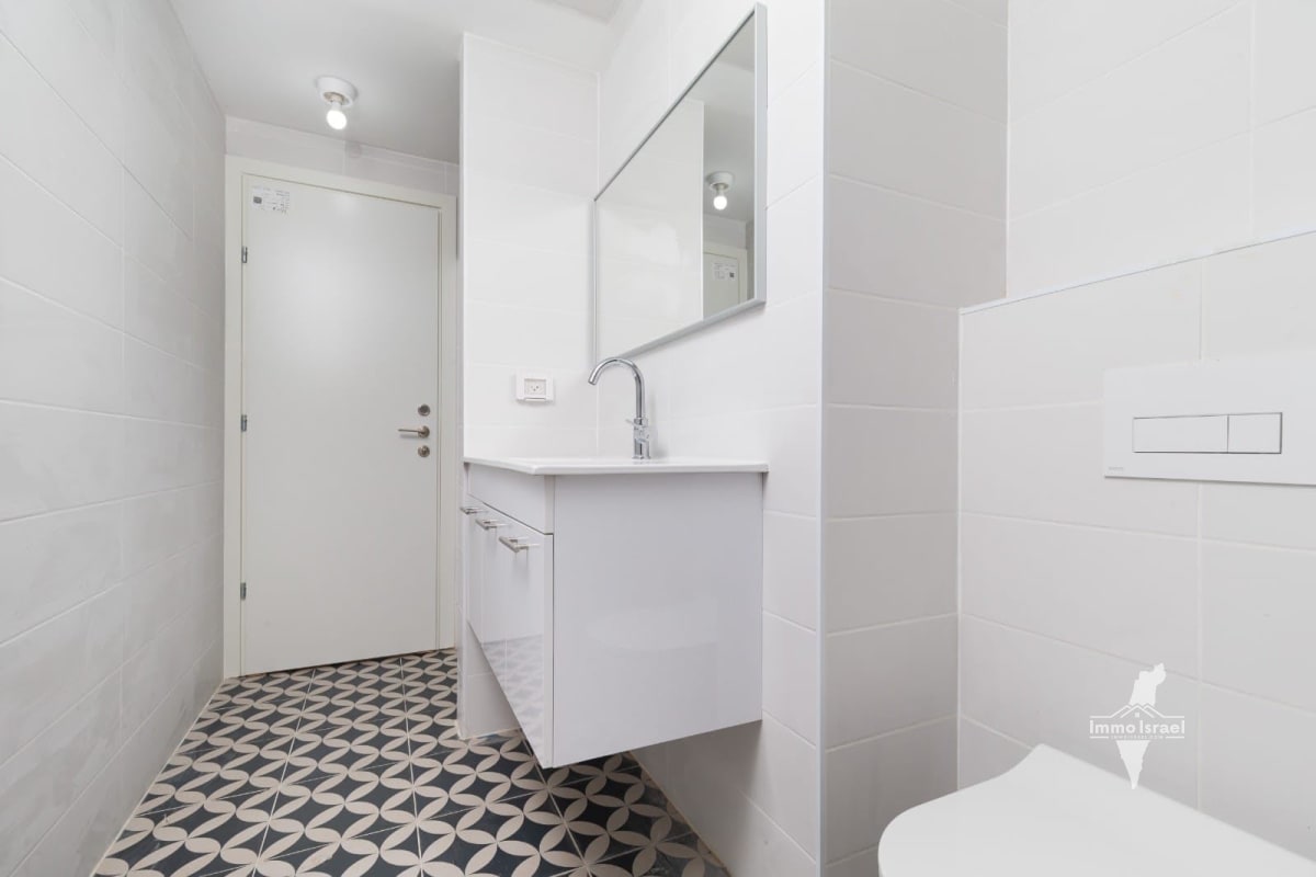 À vendre : Appartement de 3 pièces sur la rue HaRav Haim Berlin, Jérusalem