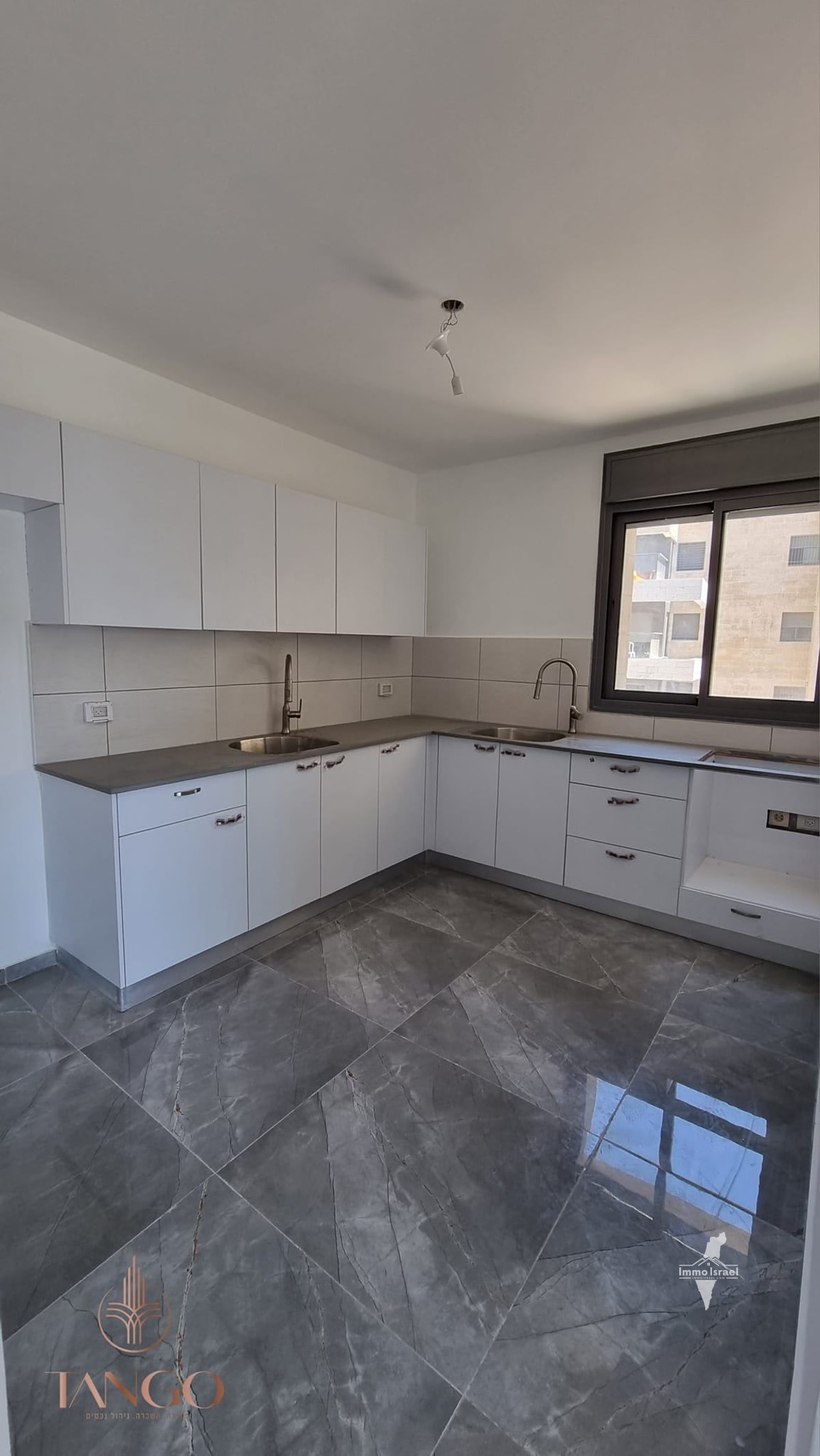 למכירה 3 חדרים ברחוב אבנר חי שאקי, ירושלים