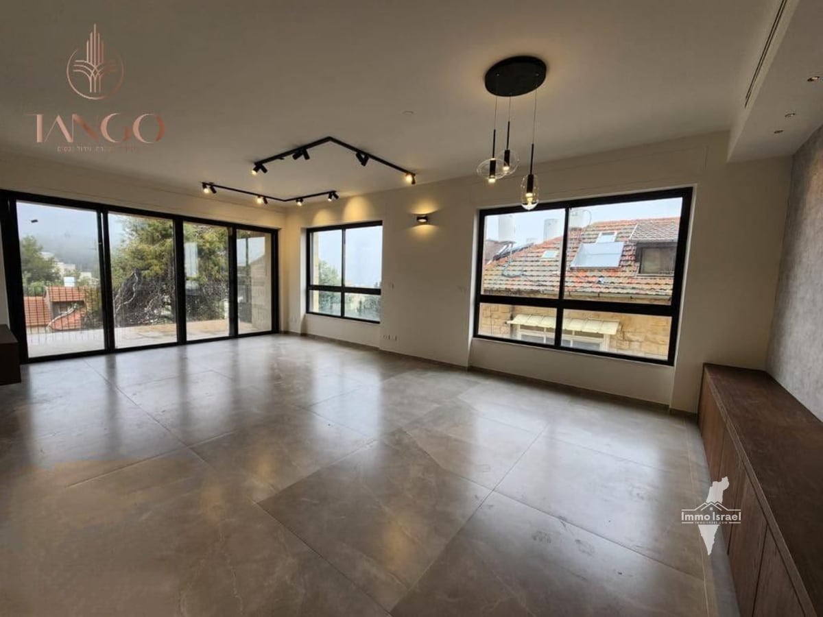 For Sale: 5-Room Apartment on Tirtsa Street, Jerusalem