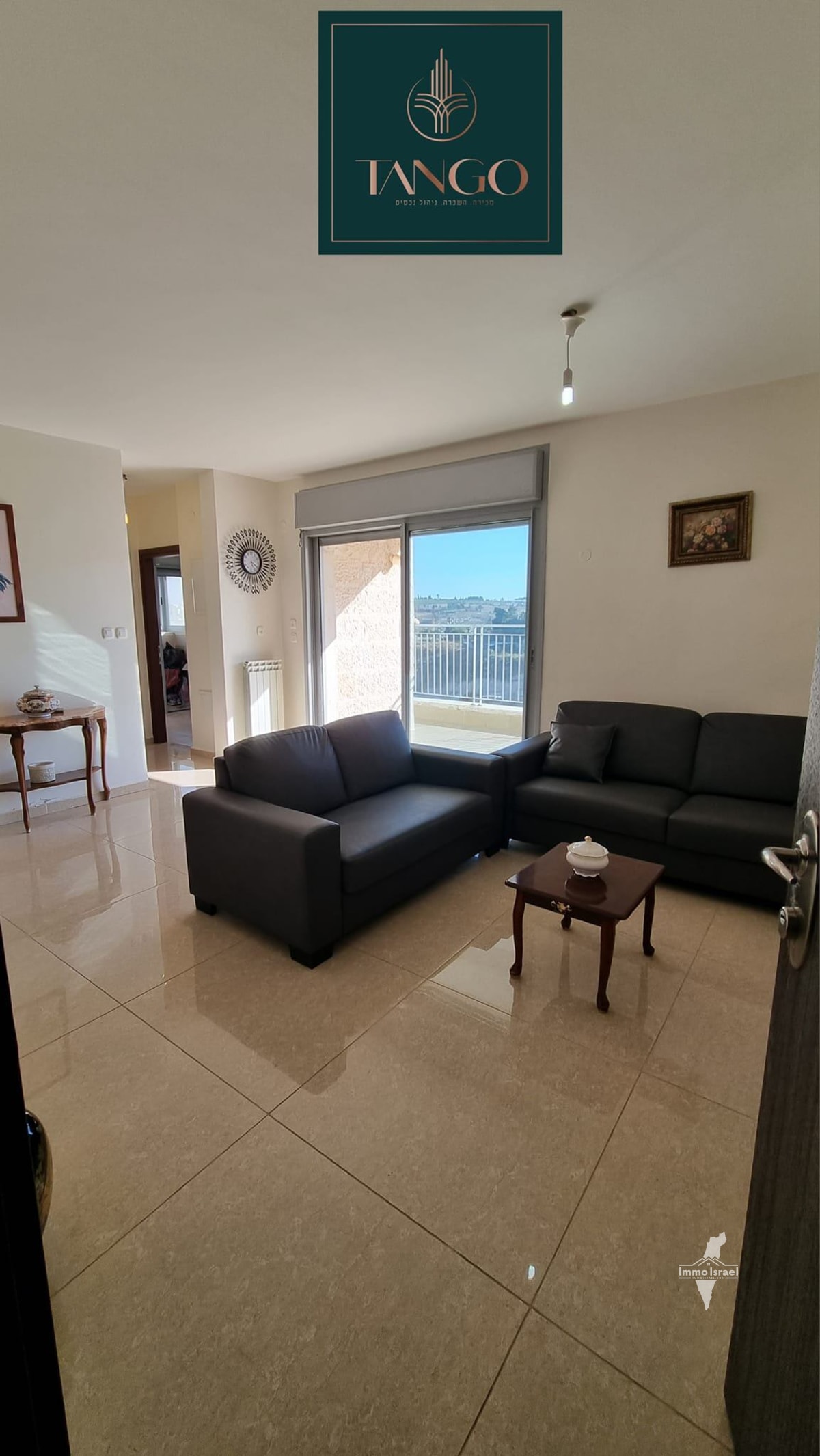 Продается 3-комнатная квартира на улице Шломо Аргов, Иерусалим