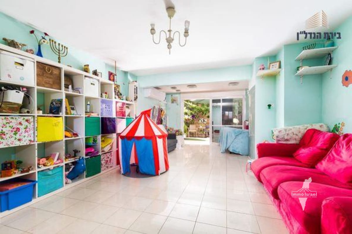 למכירה טריפלקס 6 חדרים בשכונת גילו (א'), ירושלים